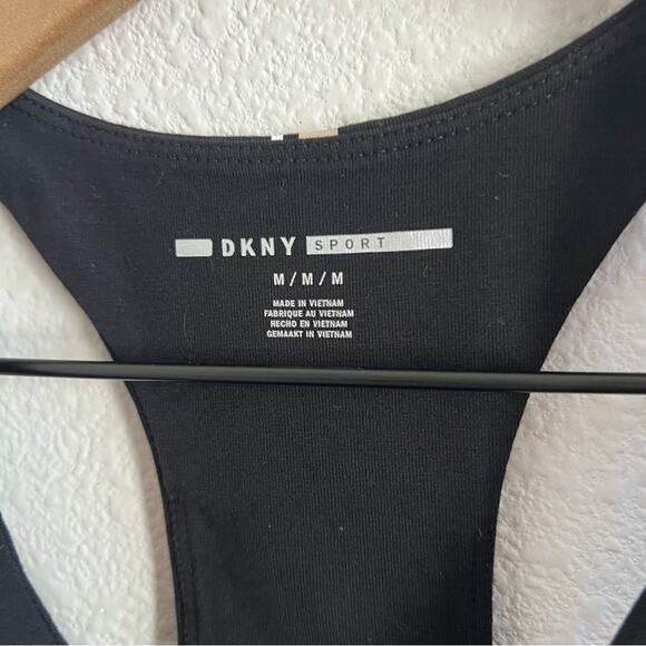 DKNY Racer Back Midi Active Tank Shelf Bra Unpadded Medium - Picture 2 of 4
